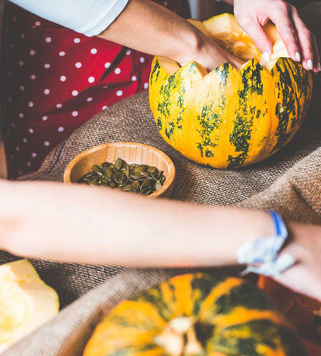 Leckere Kürbiscremesuppe zu Halloween